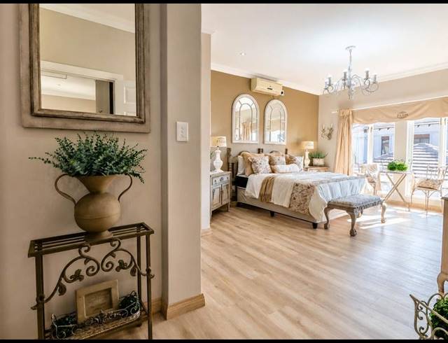 4 BEDROOM TOWNHOUSE FOR SALE IN MIDSTREAM ESTATE